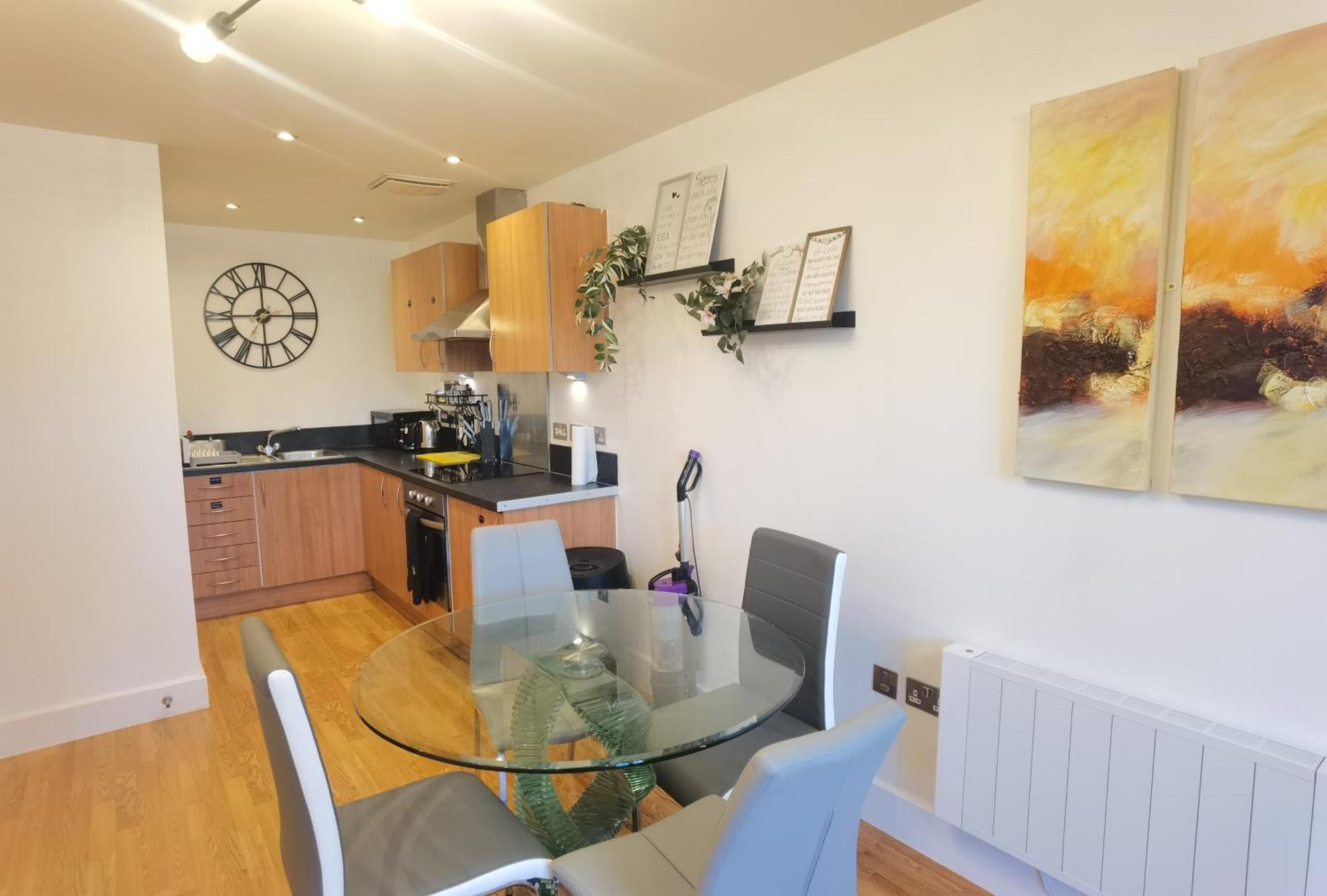 Celaka Birmingham Central Apartment, Free Indoor Parking Ngoại thất bức ảnh